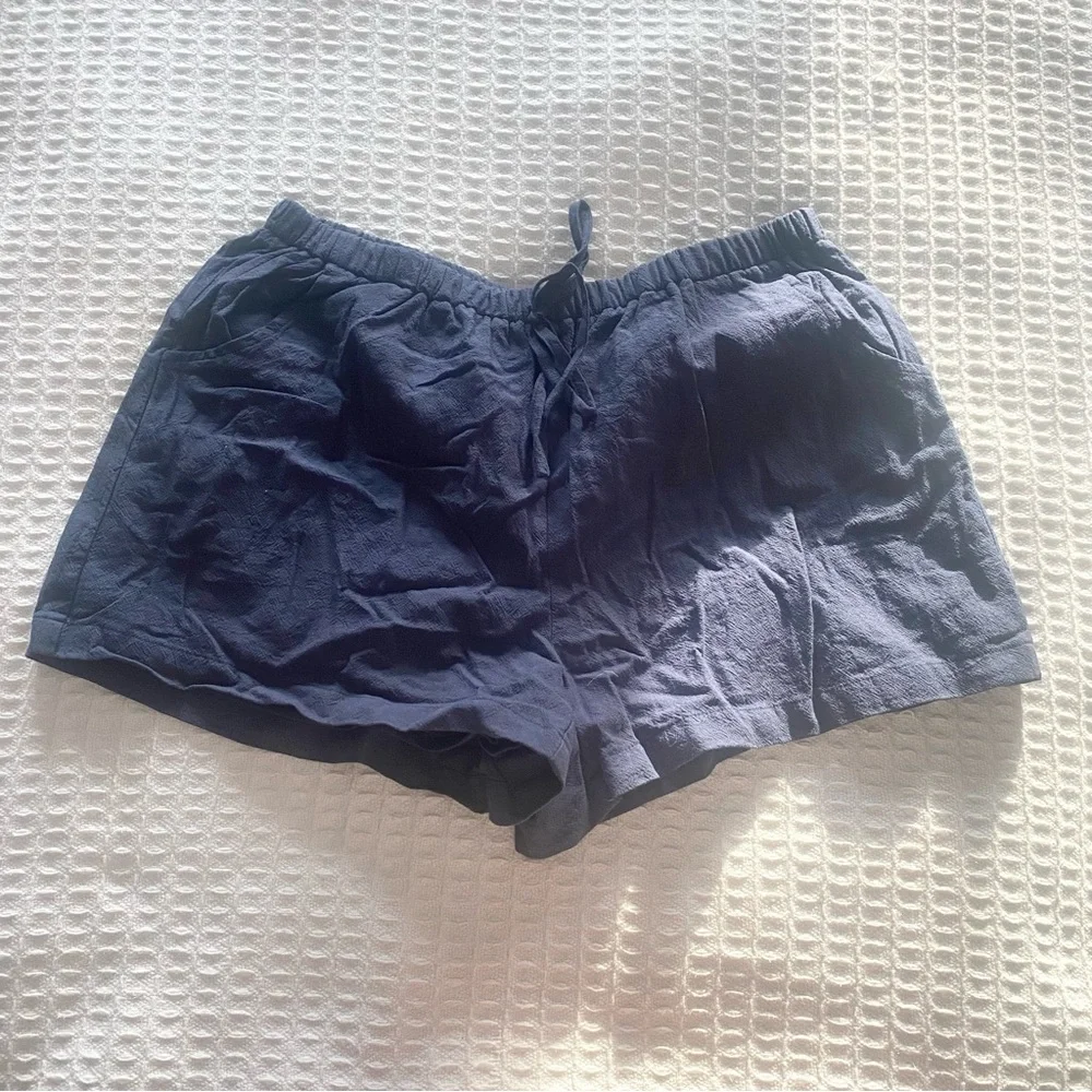 SHEIN blue elastic waist shorts size large 8/10